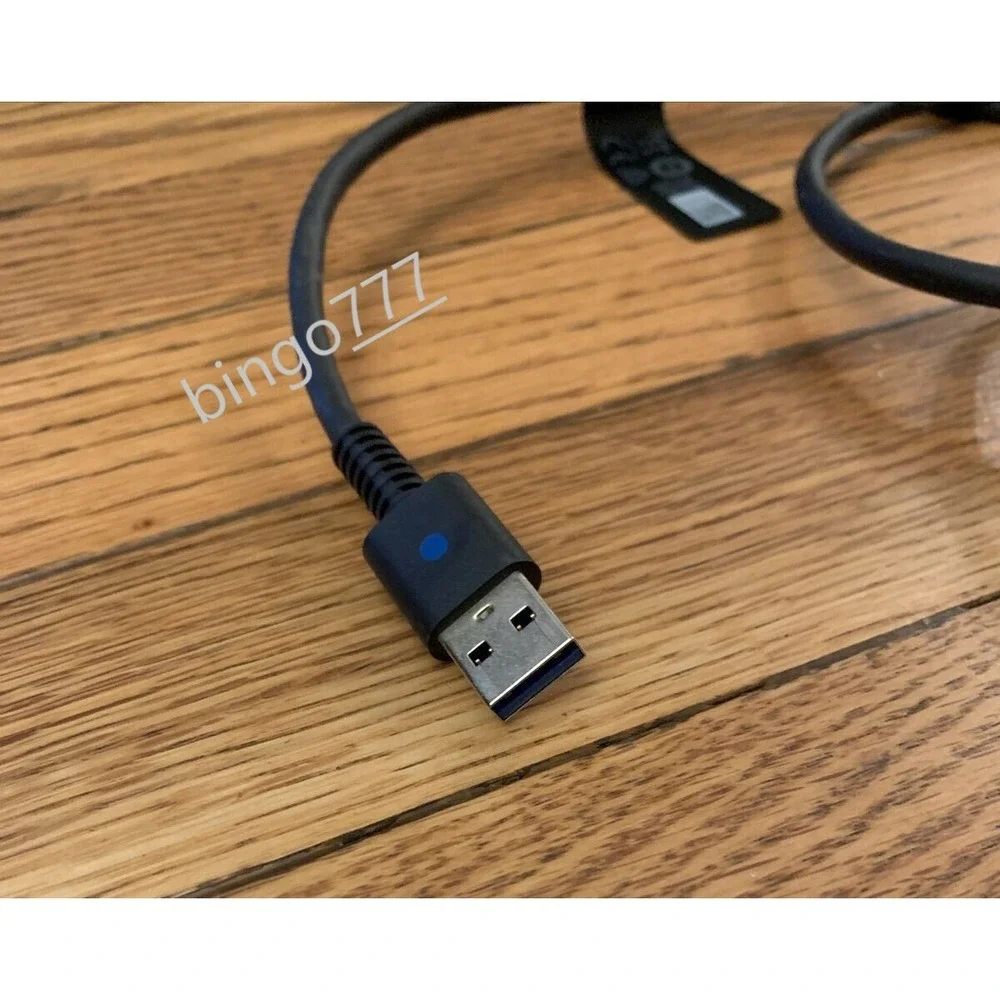 Oculus Sensor for Rift Virtual Reality Cv1 Black Working‎ Tested Good Condition.